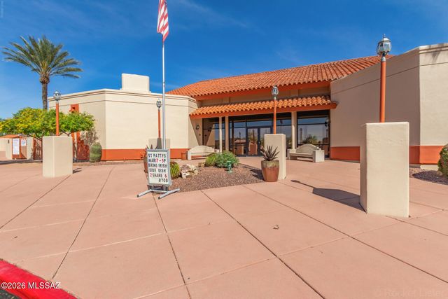 441 W Deerwood Lane, Green Valley, AZ 85614