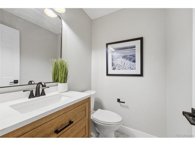 7295 S Steele Cir, Littleton, CO 80122
