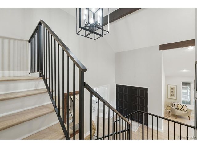 7295 S Steele Cir, Littleton, CO 80122