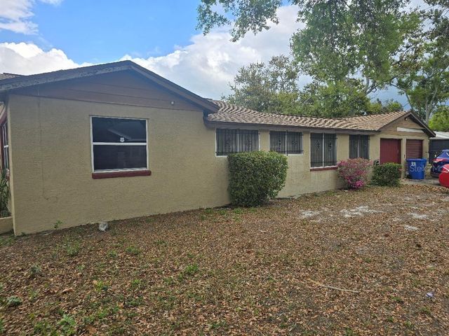 746 38TH AVENUE S, St Petersburg, FL 33705