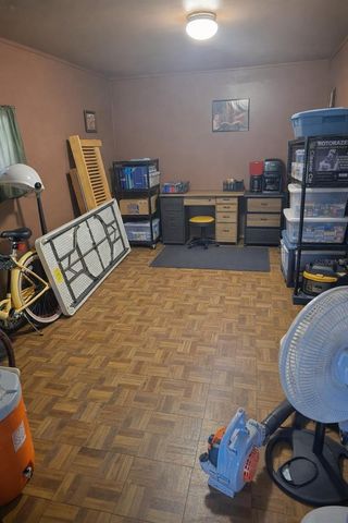 746 38TH AVENUE S, St Petersburg, FL 33705