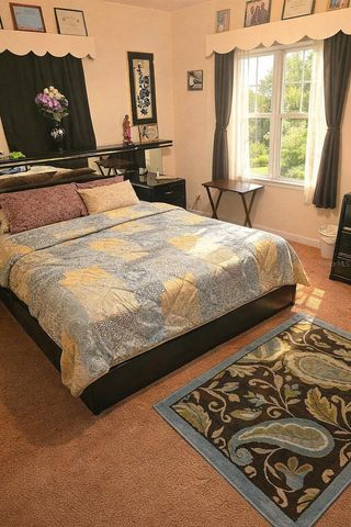 746 38TH AVENUE S, St Petersburg, FL 33705