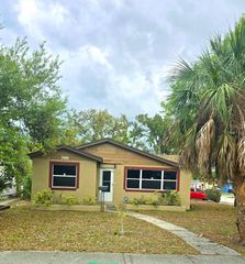 746 38TH AVENUE S, St Petersburg, FL 33705