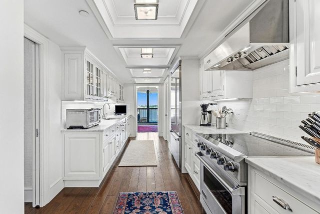 400 N Flagler Drive 903, West Palm Beach, FL 33401