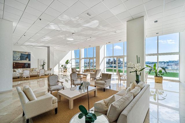 400 N Flagler Drive 903, West Palm Beach, FL 33401