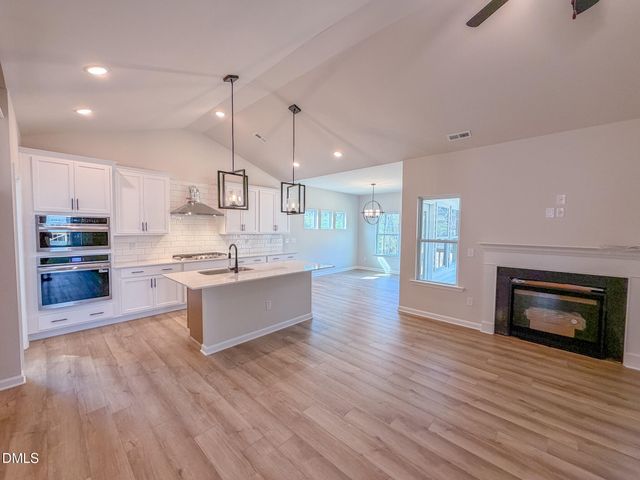 118 Eagle Rock Drive, Lillington, NC 27546