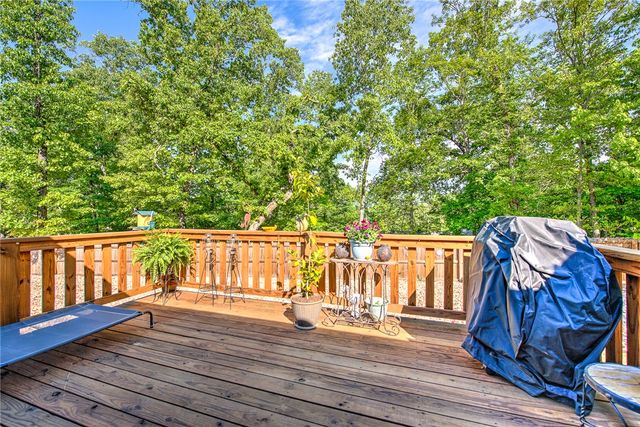 37 Forfar Circle, Bella Vista, AR 72715