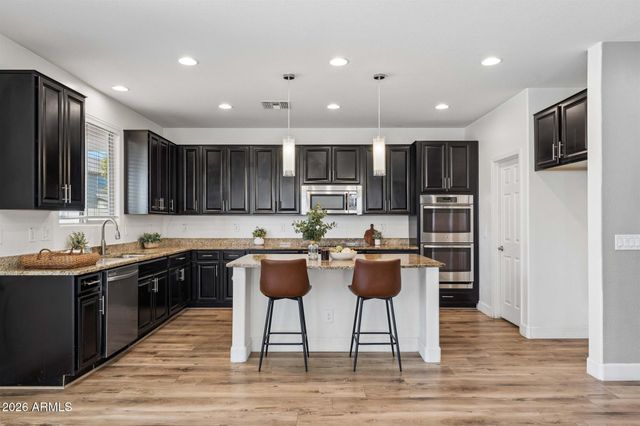 12018 W OVERLIN Lane, Avondale, AZ 85323