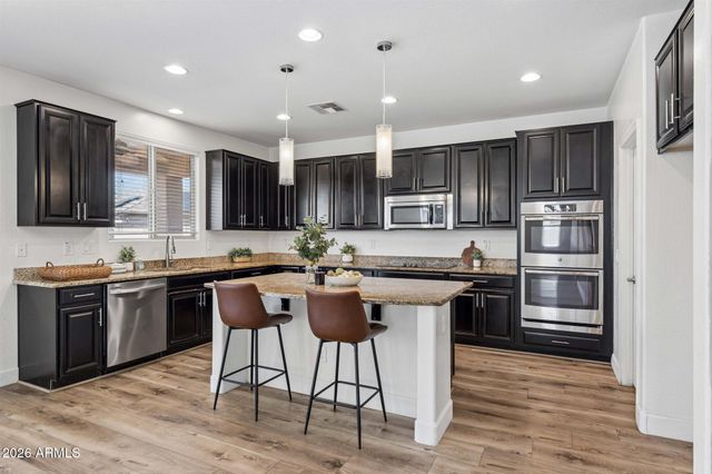 12018 W OVERLIN Lane, Avondale, AZ 85323
