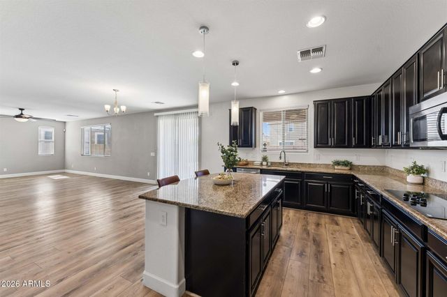 12018 W OVERLIN Lane, Avondale, AZ 85323
