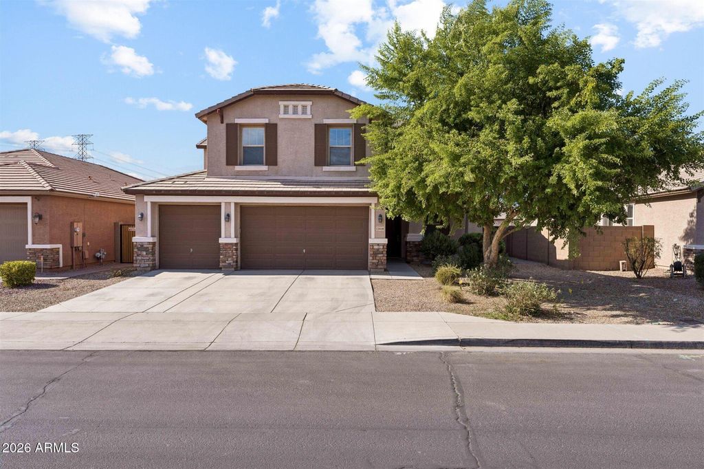 12018 W OVERLIN Lane, Avondale, AZ 85323