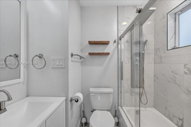 1131 N 75th Avenue, Hollywood, FL 33024