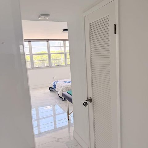 2841 NE 163rd Street 502, North Miami Beach, FL 33160