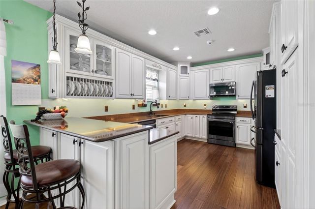 153 DAKOTA AVENUE, Groveland, FL 34736