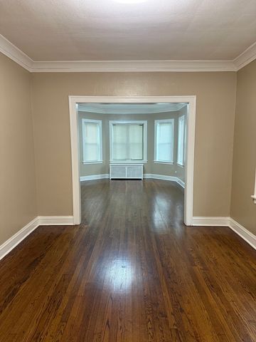 10240 S Eberhart Avenue 1, Chicago, IL 60628