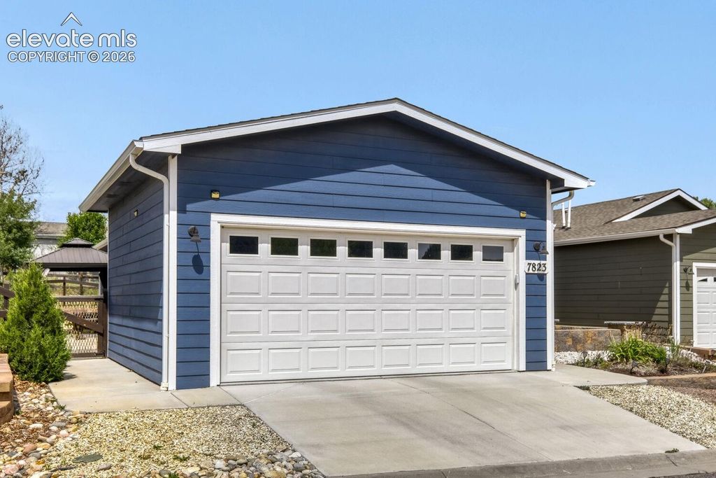 7823 Grizzly Bear Point, Colorado Springs, CO 80922 — photo 3