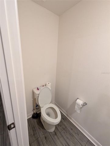 1556 WYNFORD CIRCLE, Tavares, FL 32778