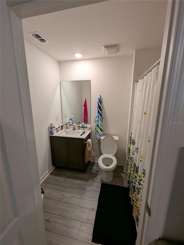 1556 WYNFORD CIRCLE, Tavares, FL 32778