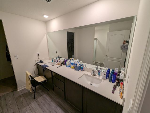 1556 WYNFORD CIRCLE, Tavares, FL 32778