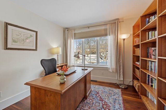 1409 Monument St, Concord, MA 01742