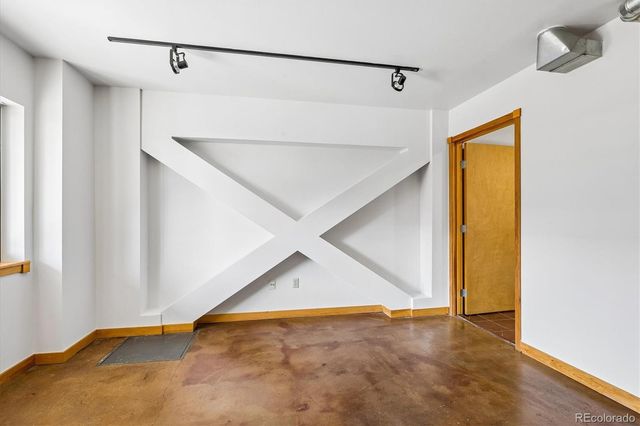 2715 Blake Street 201, Denver, CO 80205