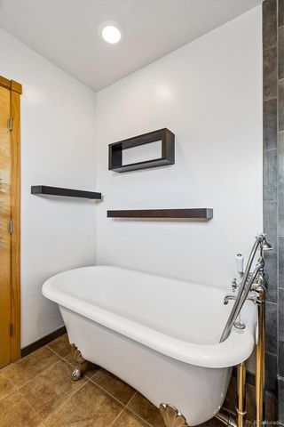 2715 Blake Street 201, Denver, CO 80205