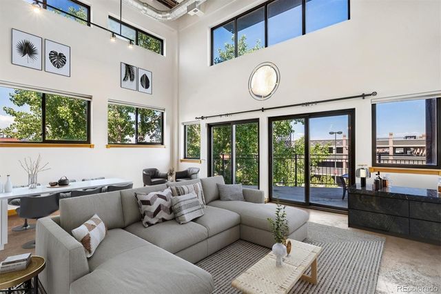 2715 Blake Street 201, Denver, CO 80205