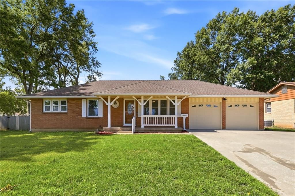 15309 E 42ND Terrace S, Independence, MO 64055