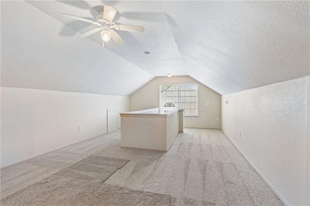 11316 S Pflumm Road, Lenexa, KS 66215