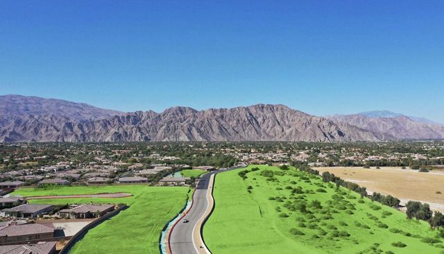81600 Macbeth Street, La Quinta, CA 92253