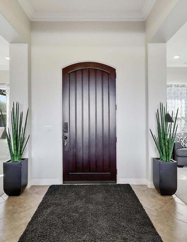 81600 Macbeth Street, La Quinta, CA 92253