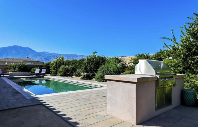 81600 Macbeth Street, La Quinta, CA 92253
