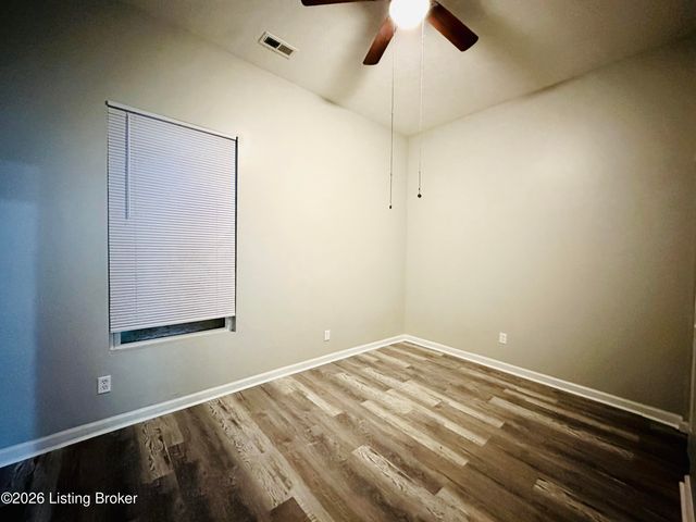 421 S 27th St, Louisville, KY 40212