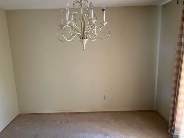 5700 Adelyn Rd, Pensacola, FL 32504