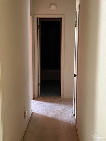 5700 Adelyn Rd, Pensacola, FL 32504