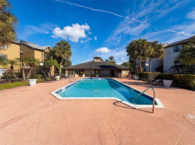 1948 LAKE ATRIUMS CIRCLE 113, Orlando, FL 32839