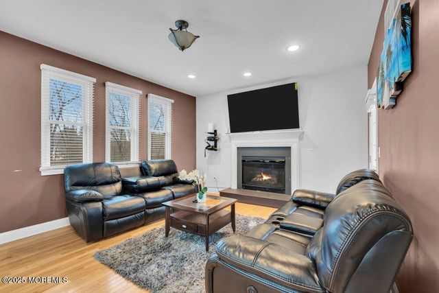 290 Jackson Mills Road, Jackson, NJ 08527