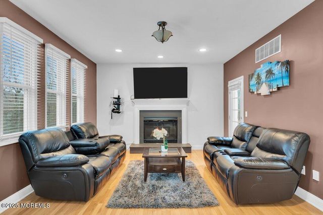 290 Jackson Mills Road, Jackson, NJ 08527