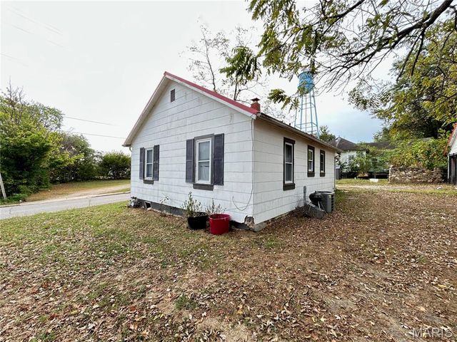 103 S Tower Street, Salem, MO 65560