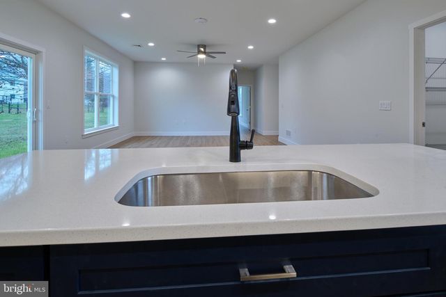 105 BLUESTEM CIR, Centre Hall, PA 16828