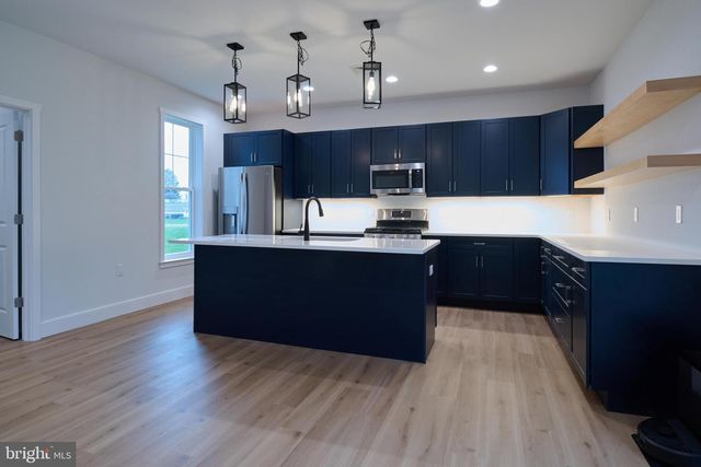 105 BLUESTEM CIR, Centre Hall, PA 16828