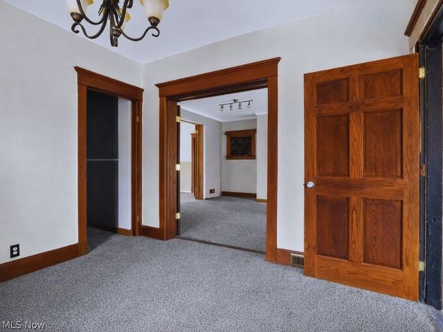 1117 State Street, Steubenville, OH 43952