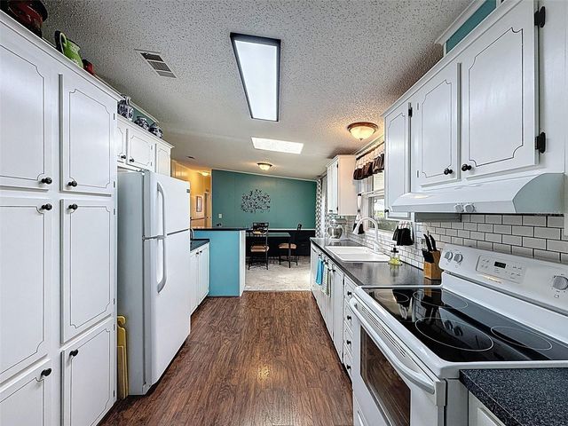 7300 OSAGE DRIVE, Hudson, FL 34667