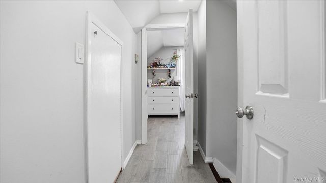 13 Peachtree Lane, Levittown, NY 11756