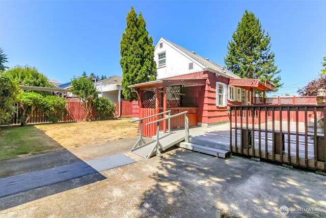 4106 N 14th Street, Tacoma, WA 98406