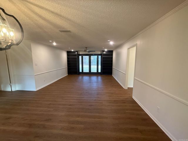 10901 Lorie Lane, Mabelvale, AR 72103