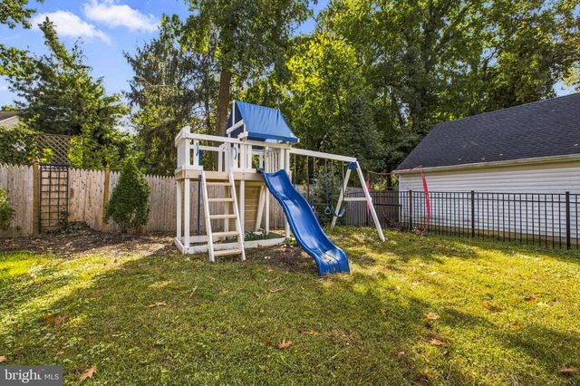 1004 GREEN ST, Haddon Heights, NJ 08035