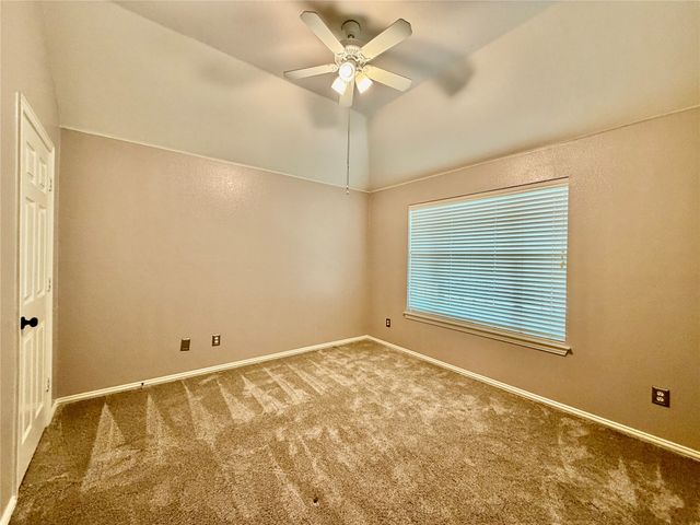 1632 Castle Pines Drive, Frisco, TX 75036