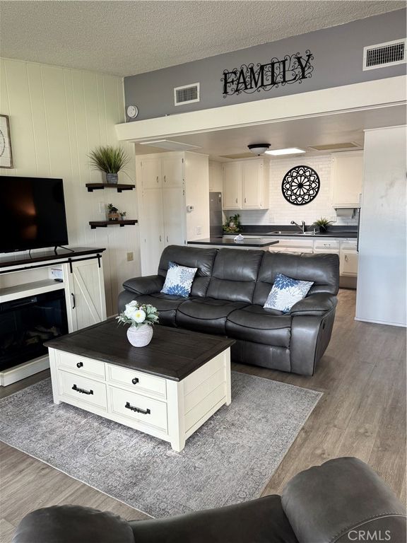 Image 19 of property listing at 1075 Brookline Rd #220A M-9, Seal Beach, CA 90740