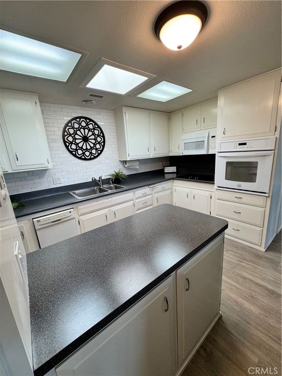 Image 22 of property listing at 1075 Brookline Rd #220A M-9, Seal Beach, CA 90740